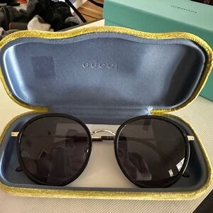 Gucci Dark Gray Sunglasses